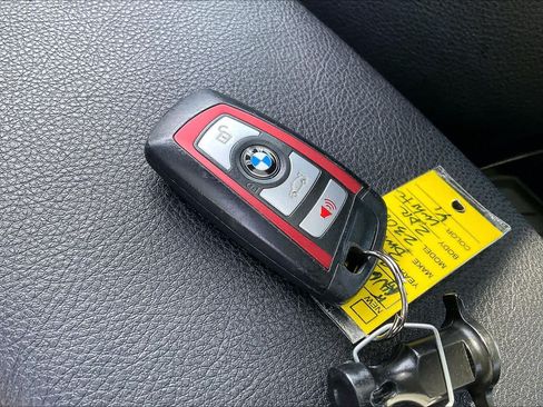Used 2017 BMW 230i Coupe RWD image 13