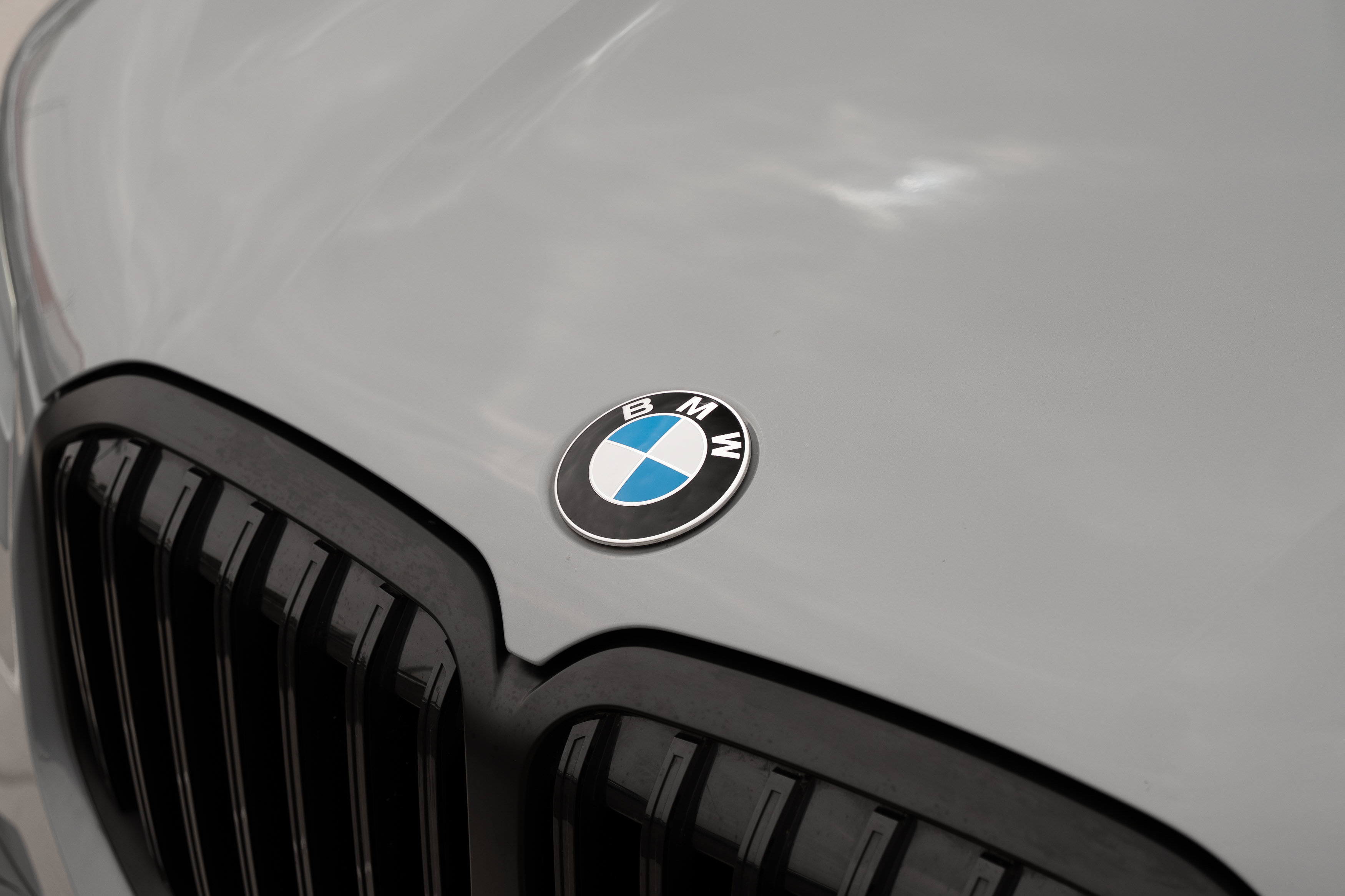 Used 2023 BMW X7 xDrive40i w/ M Sport Package AWD/4WD image 43