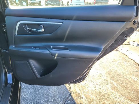 Used 2018 Nissan Altima 2.5 SL w/ 2.5 SL Technology Package image 18