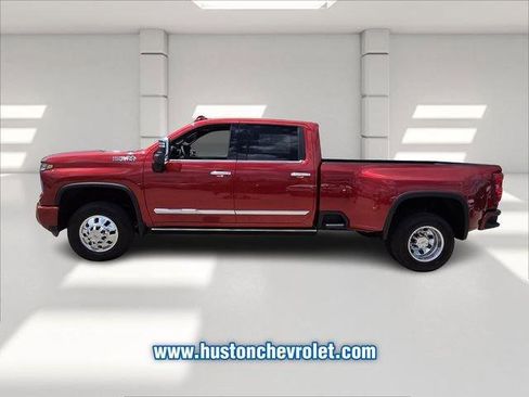 New 2026 Chevrolet Silverado 3500 High Country w/ High Country Premium Package AWD/4WD image 2