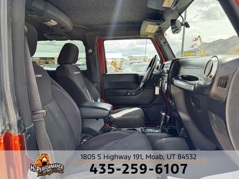 Used 2014 Jeep Wrangler Rubicon w/ Power Convenience Group AWD/4WD image 37