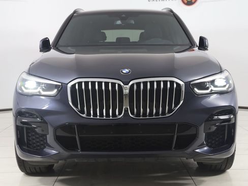 Used 2022 BMW X5 xDrive40i w/ M Sport Package AWD/4WD image 52