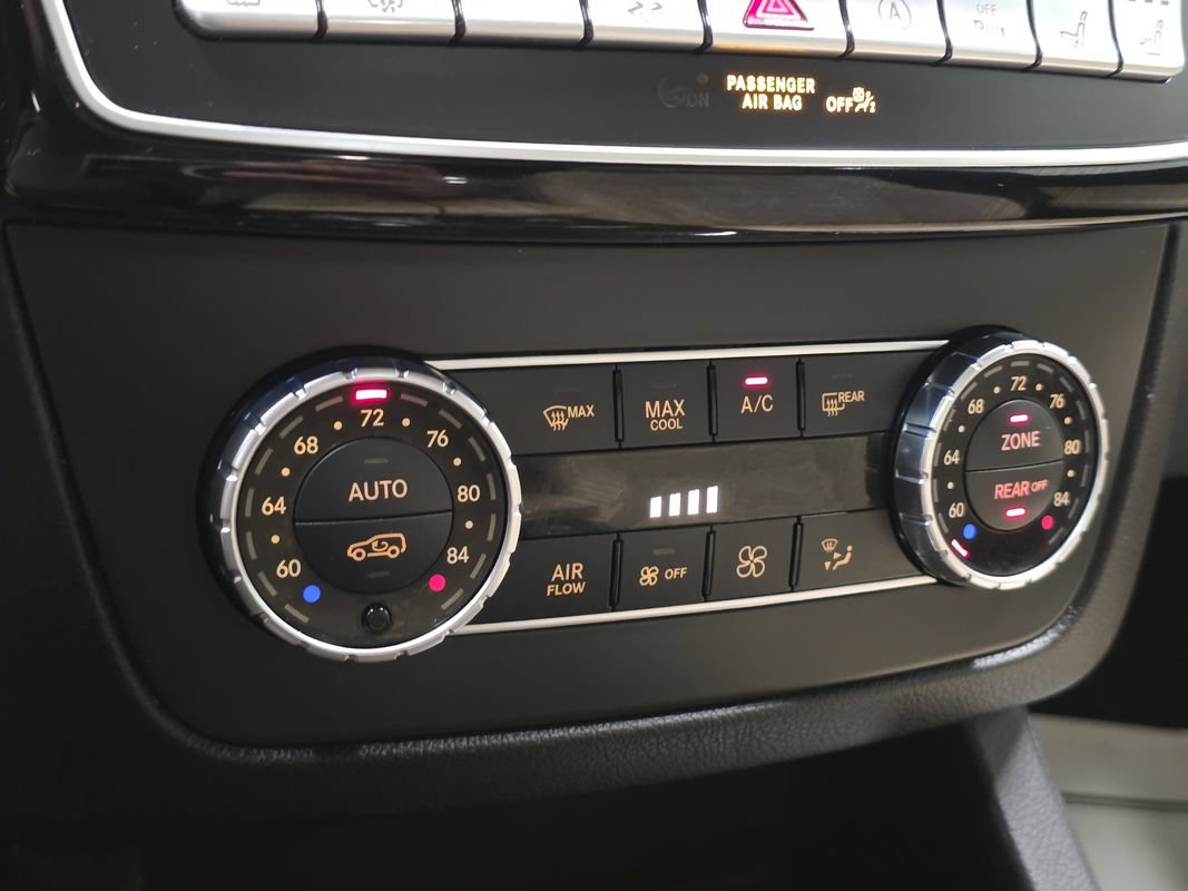 Used 2018 Mercedes-Benz GLS 450 4MATIC image 42