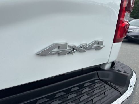 Used 2024 RAM 2500 Big Horn w/ Safety Group AWD/4WD image 31