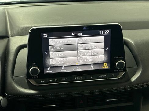 Used 2025 Nissan Rogue SV AWD/4WD image 51