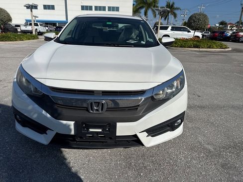 Used 2017 Honda Civic EX-L image 4