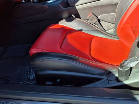 Used 2018 Chevrolet Camaro LT RWD image 23