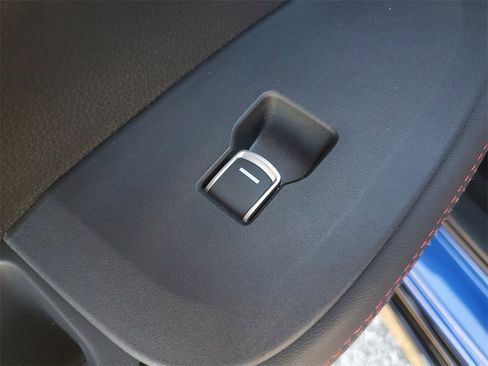 Certified 2025 Acura ADX A-Spec image 17