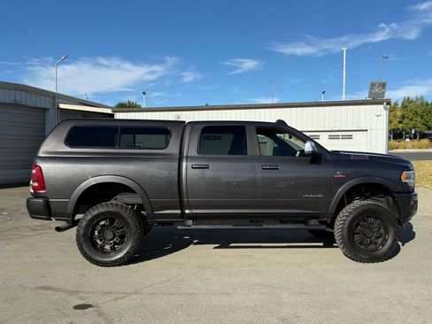Used 2020 RAM 2500 Laramie AWD/4WD image 7
