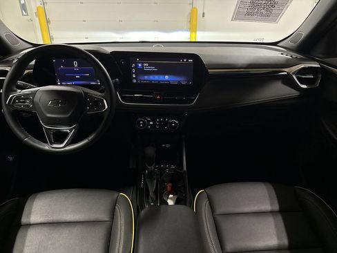 Used 2025 Chevrolet TrailBlazer ACTIV w/ Convenience Package AWD/4WD image 10