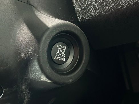 Used 2025 RAM ProMaster 2500 image 40