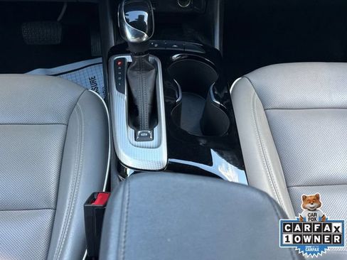 Used 2025 Buick Envista Sport Touring FWD image 5