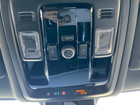 New 2026 Chevrolet Suburban LT w/ Comfort Package AWD/4WD image 30