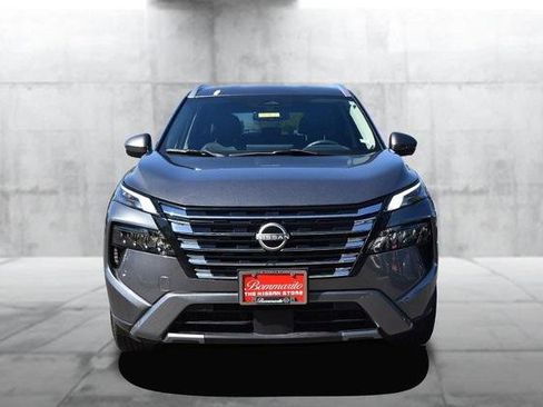 Certified 2024 Nissan Rogue SL image 4