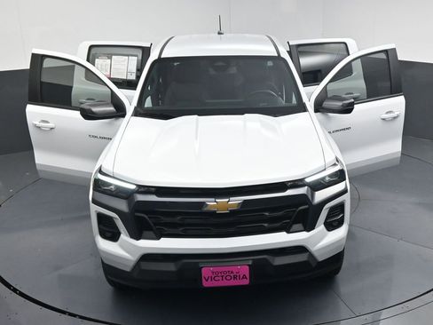 Used 2024 Chevrolet Colorado LT w/ LT Convenience Package III image 19