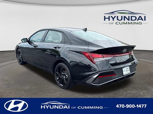 Certified 2026 Hyundai Elantra Sport FWD image 6