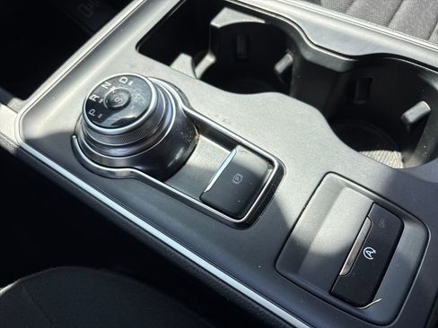 Used 2024 Ford Edge SE w/ Black Appearance Package image 26