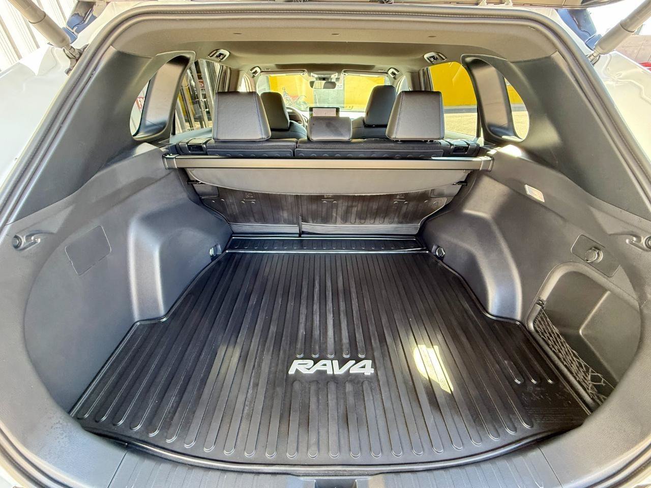 Used 2024 Toyota RAV4 XSE w/ Weather Package AWD/4WD image 21