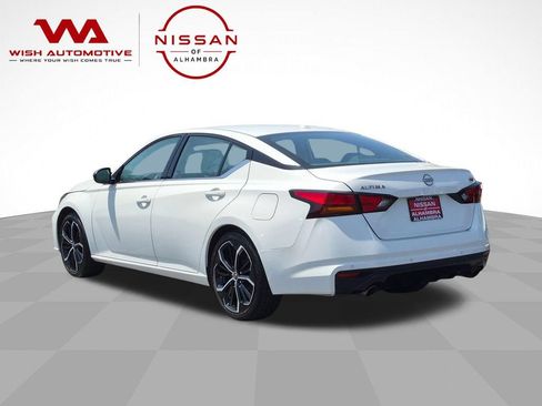 Certified 2024 Nissan Altima 2.5 SR FWD image 7