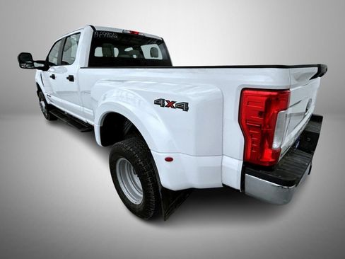 Used 2019 Ford F350 XL w/ Power Equipment Group image 7