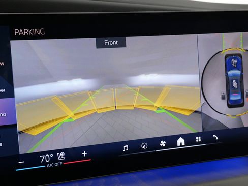 Used 2023 BMW 760i xDrive image 47