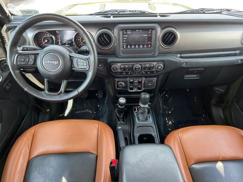 Used 2021 Jeep Gladiator Sport AWD/4WD image 22