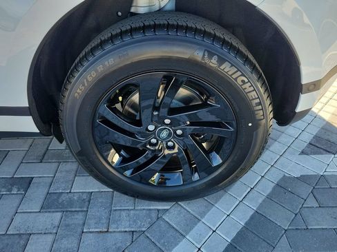 New 2026 Land Rover Range Rover Evoque S AWD/4WD image 14