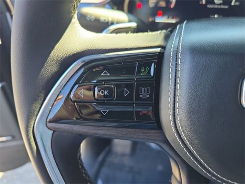 Used 2023 Jeep Grand Cherokee Overland w/ Trailer Tow Prep Group (B) image 25