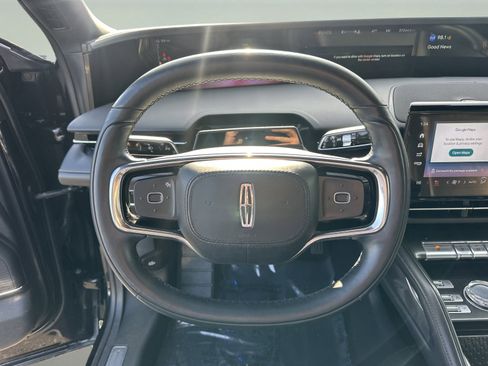 Used 2024 Lincoln Nautilus Premier w/ Jet Appearance Package image 12