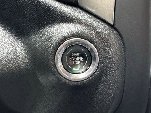 Certified 2021 Chevrolet Silverado 1500 LT Trail Boss w/ Convenience Package II image 26