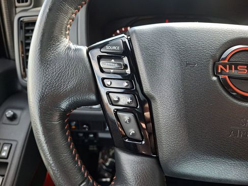 Used 2023 Nissan Frontier PRO-4X w/ Pro-4X Premium Package AWD/4WD image 23