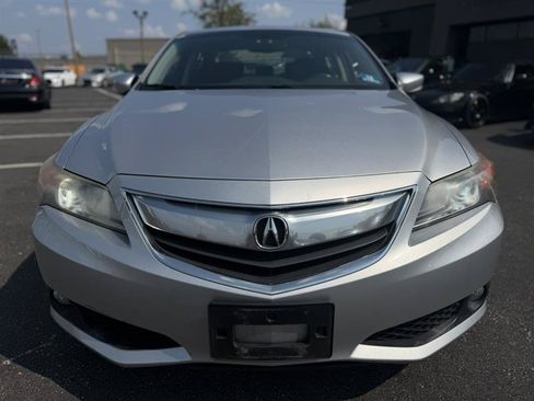 Used 2014 Acura ILX w/ Technology Package FWD image 7