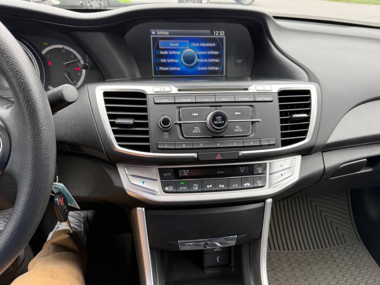 Used 2013 Honda Accord LX image 21