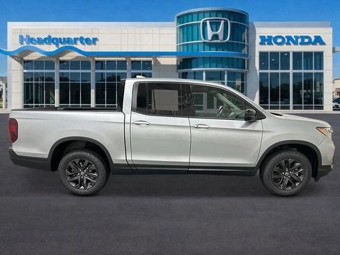 New 2026 Honda Ridgeline Sport image 2