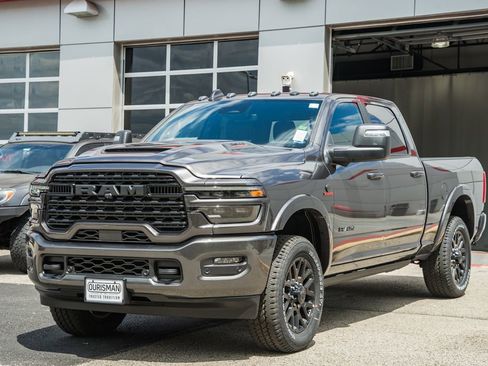 New 2026 RAM 2500 Limited AWD/4WD image 3