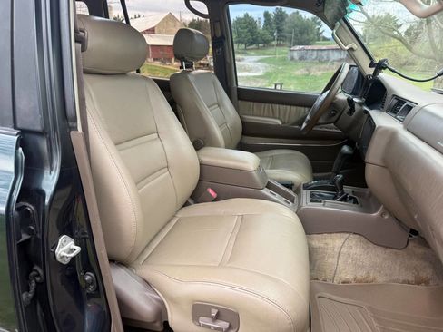 Used 1996 Toyota Land Cruiser image 70