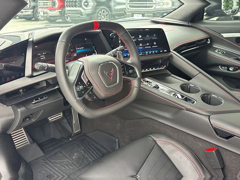 Used 2026 Chevrolet Corvette Stingray Premium Conv w/ Z51 Performance Package RWD image 12