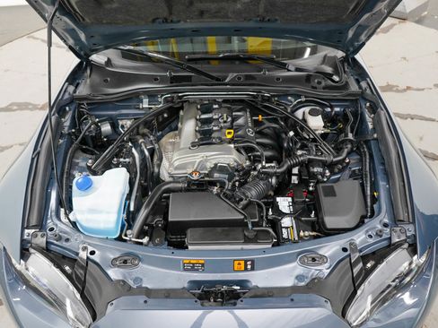 Used 2021 MAZDA MX-5 Miata RF Grand Touring RWD image 22