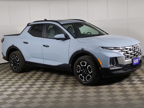 Used 2024 Hyundai Santa Cruz SEL w/ Activity Package AWD/4WD image 2