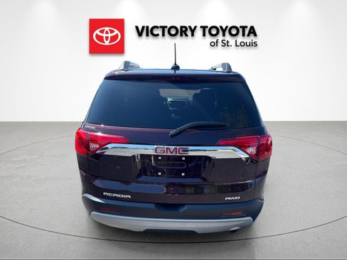 Used 2017 GMC Acadia SLE AWD/4WD image 4