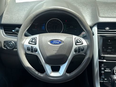 Used 2014 Ford Edge Limited w/ Driver Entry Package FWD image 16