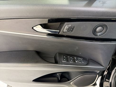 Used 2023 Lincoln Nautilus Reserve w/ Luxury Package image 12