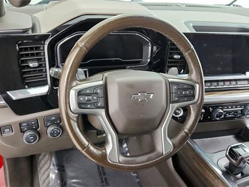 Used 2023 Chevrolet Silverado 1500 LT Trail Boss w/ Convenience Package II image 13