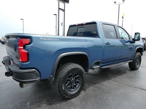 Certified 2024 Chevrolet Silverado 2500 ZR2 w/ ZR2 Bison Edition AWD/4WD image 5