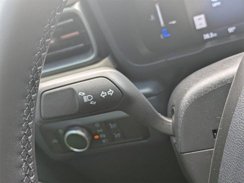 New 2025 Ford Maverick Lariat image 30