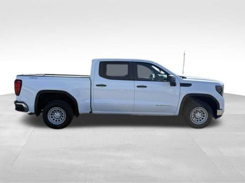 Used 2023 GMC Sierra 1500 Pro w/ Pro Value Package AWD/4WD image 9