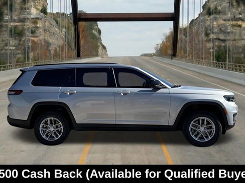 New 2025 Jeep Grand Cherokee L Laredo w/ Luxury Tech Group I RWD image 13