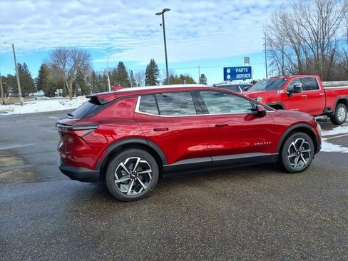 New 2026 Chevrolet Equinox EV LT image 3