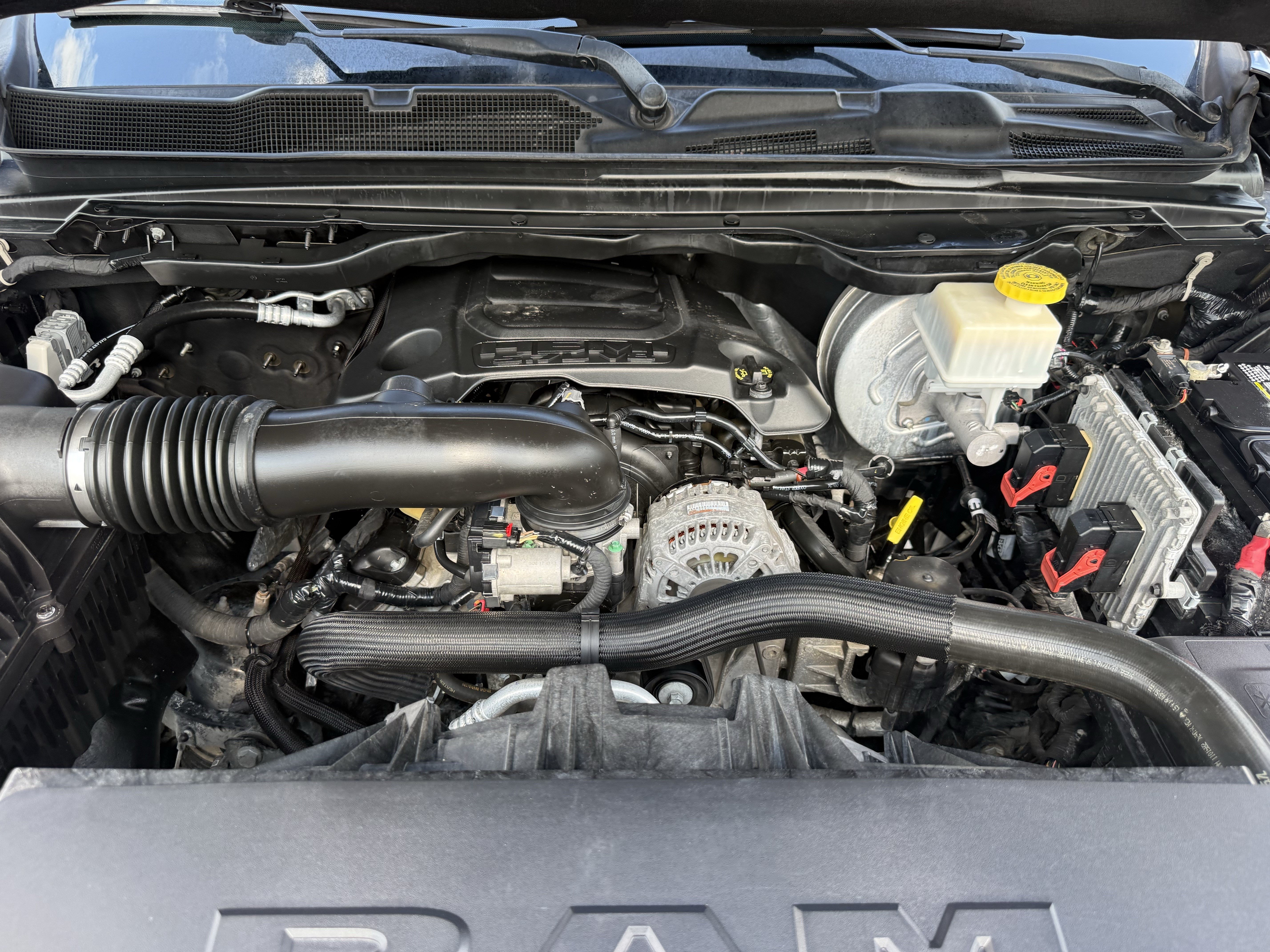 Used 2019 RAM 1500 Limited w/ Advanced Safety Group AWD/4WD image 33