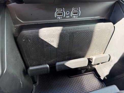 Used 2025 RAM 1500 Laramie image 27